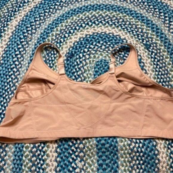 Glamorise Bra - Picture 3 of 5